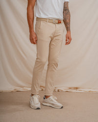 CHINO BÁSICO SLIM CAMEL