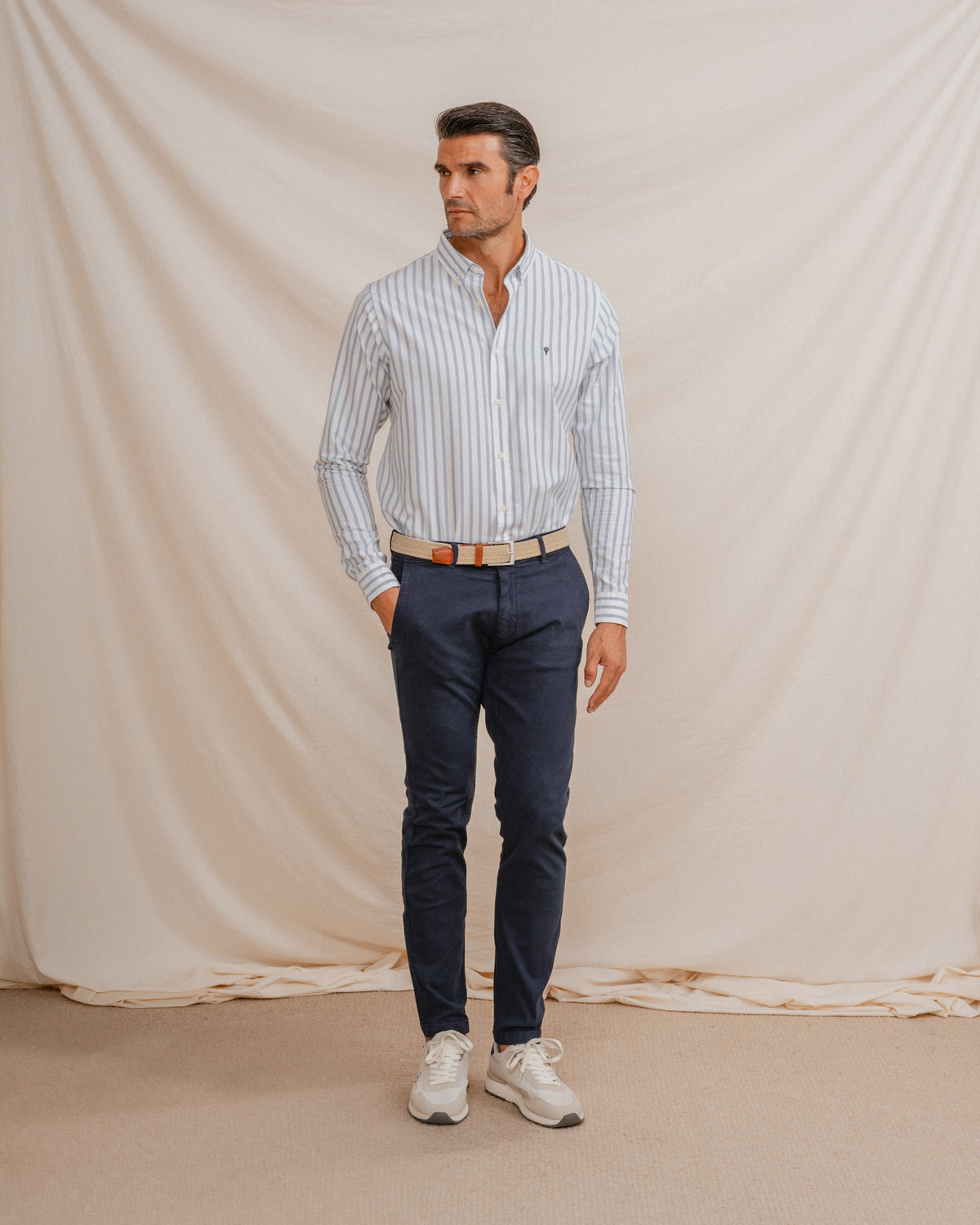 CAMISA OXFORD RAYA DIPLOMÁTICA CELESTE