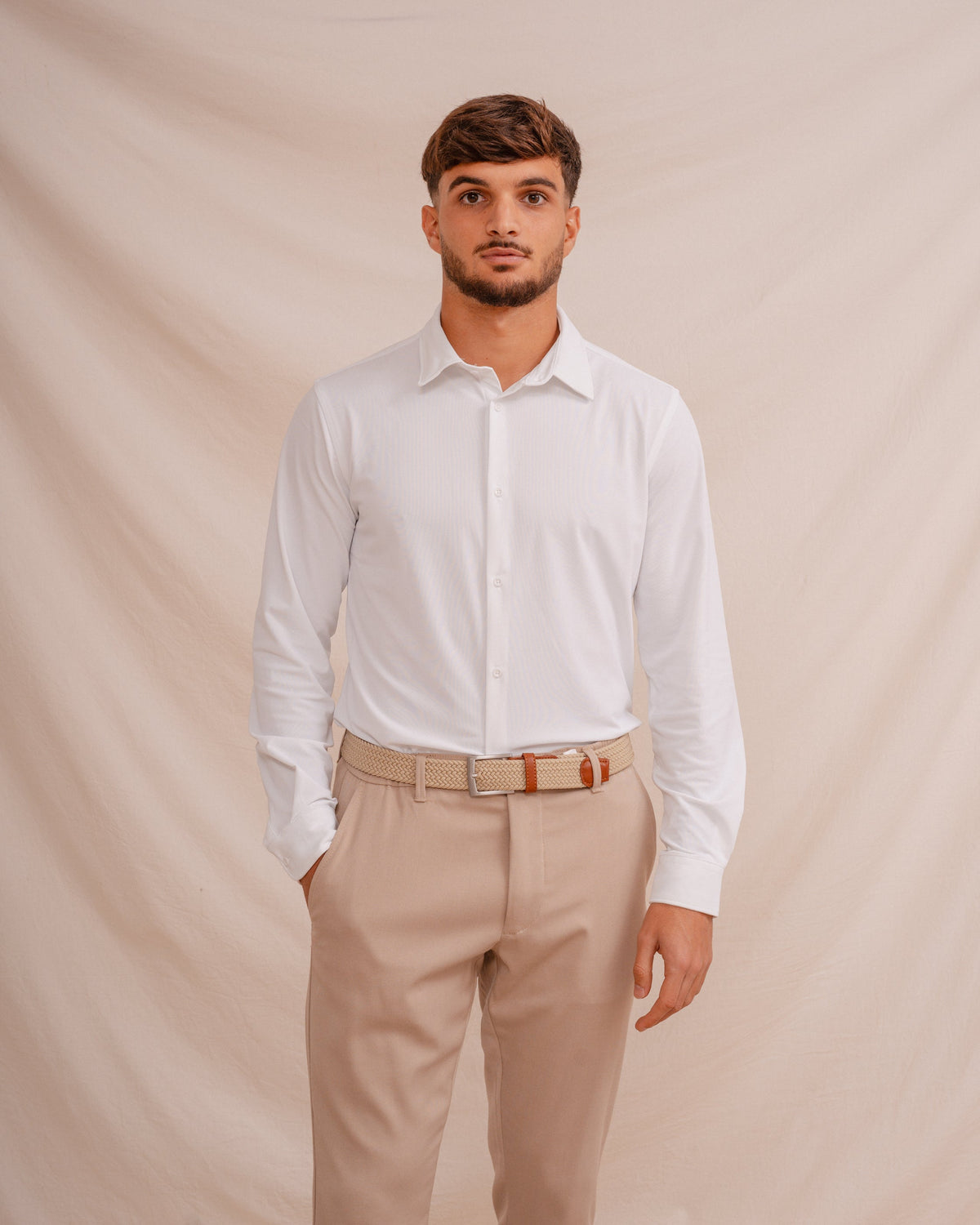 CAMISA ELÁSTICA BLANCA