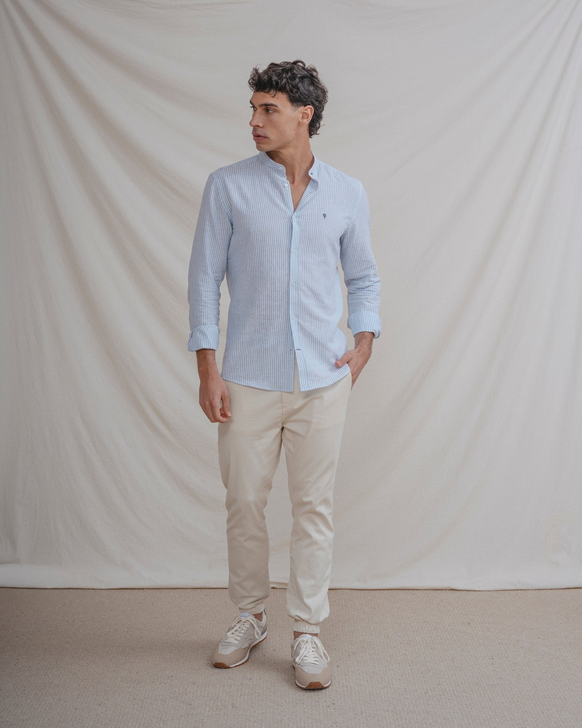 CAMISA CUELLO MAO LINO RAYA CELESTE