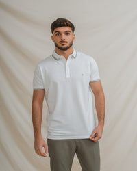 POLO BÁSICO BLANCO PIQUÉ LÍNEA