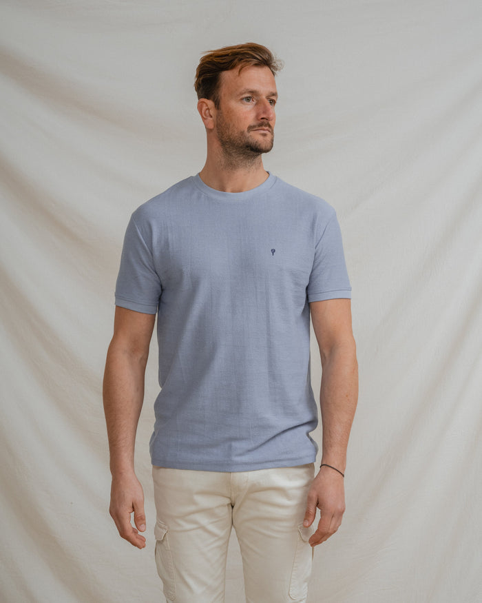 CAMISETA TEXTURA CELESTE
