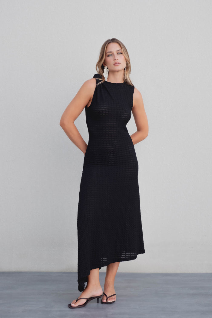 VESTIDO MIDI ASIMÉTRICO PUNTO CALADO