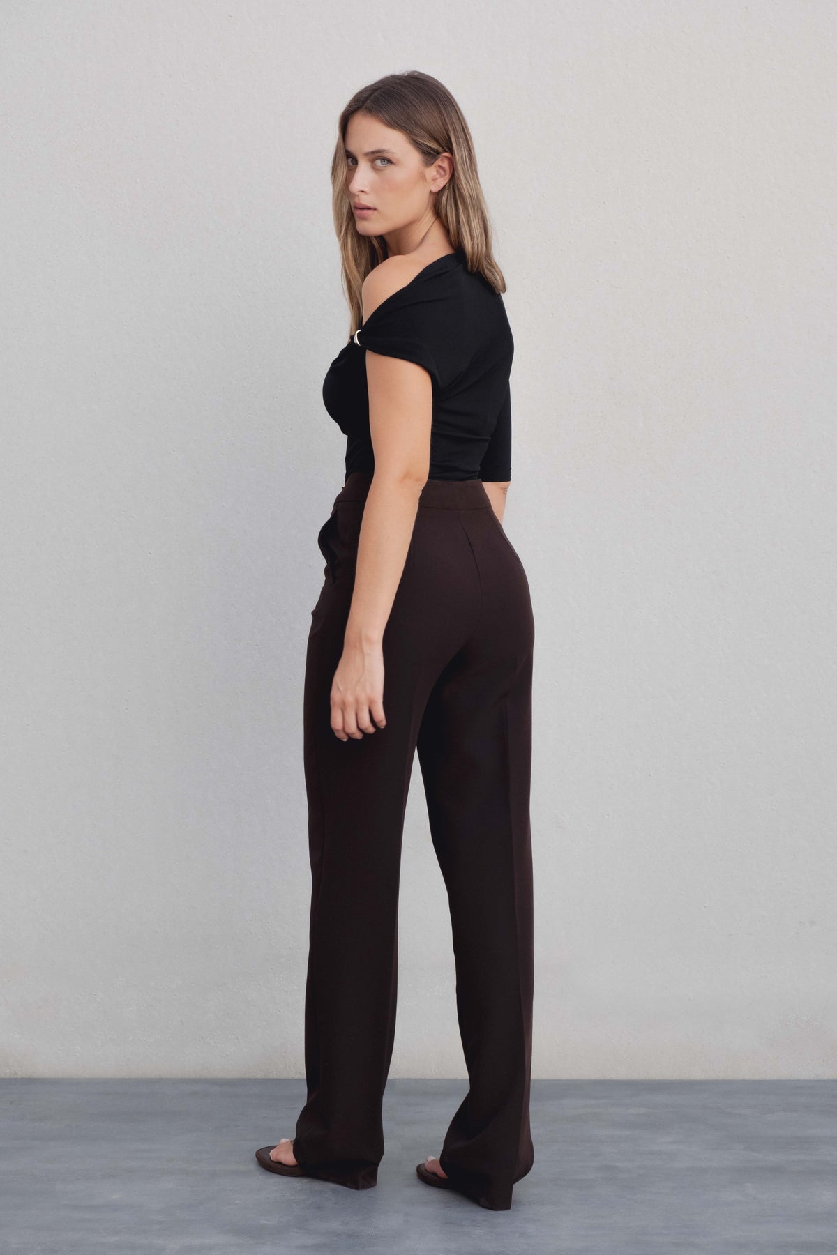 PANTALÓN RECTO