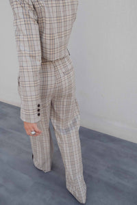 PANTALÓN PINZAS CUADROS