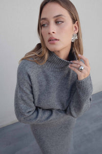 JERSEY OVERSIZE CUELLO SUBIDO