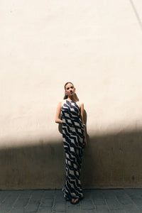 VESTIDO MIDI HALTER ESTAMPADO