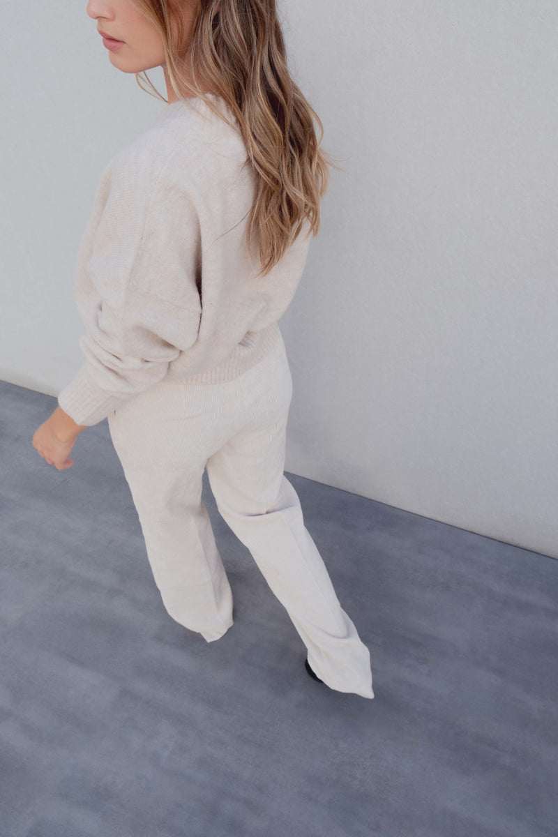 PANTALONS EN VELOURS CÔTELÉ DROIT