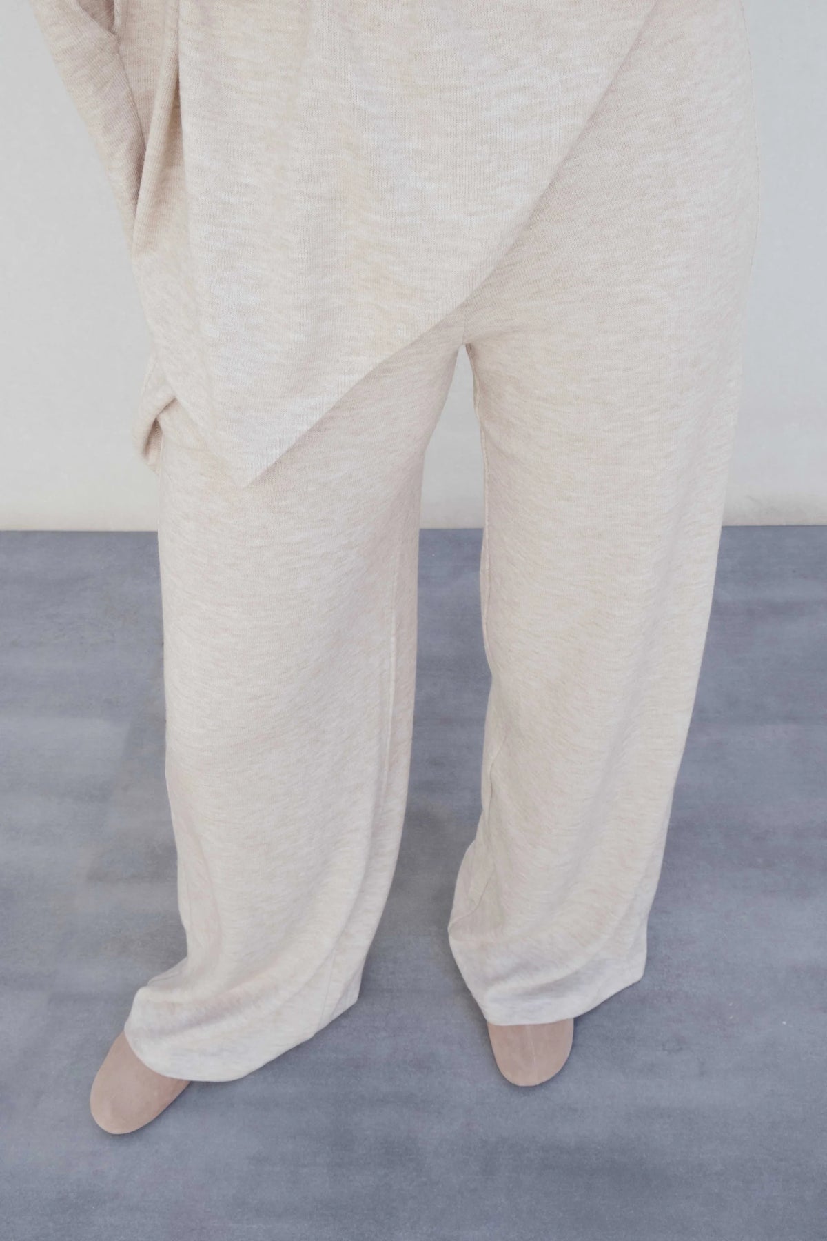 PANTALONS LARGES EN MAILLE