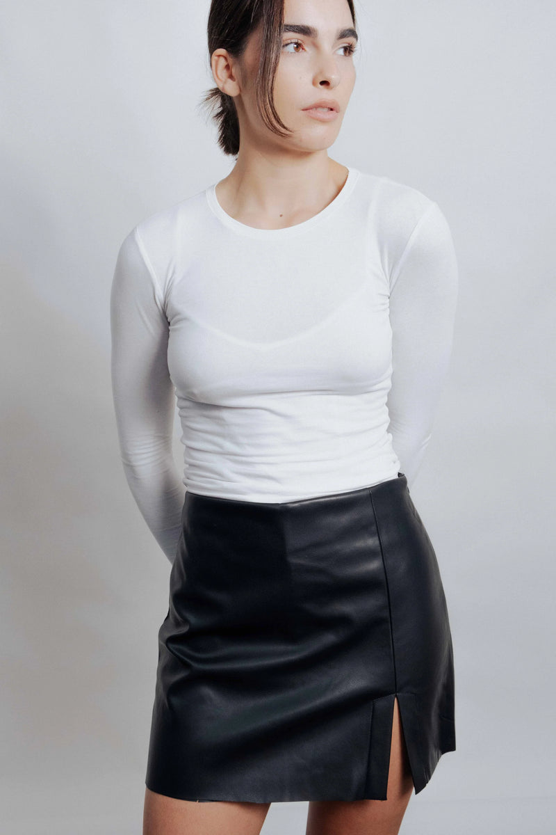 MINI-JUPE-PANTALON EFFET CUIR