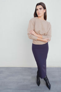 JUPE MIDI AVEC FENTE AU DOS