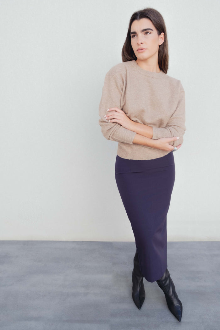 JUPE MIDI AVEC FENTE AU DOS