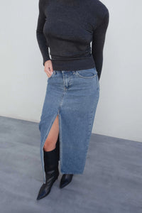 Jupe longue en jean fendue